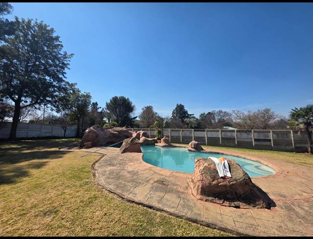 4 BEDROOM HOUSE FOR SALE IN MANTEVREDE
